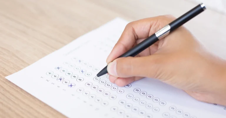 Diferença entre concurso de provas e concurso de provas e títulos