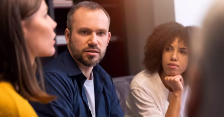 O que é Litisconsórcio? Entenda o conceito com exemplos simples